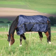 EQUILINE DAKOTA 0GR (VÍZHATLAN-LÉLEGZŐ) ISTÁLLÓ TAKARÓ (LÉPÉSBETÉT+FAROKVÉDŐ) 840DIN